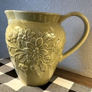 Water pitcher/floral vase by Four’s gift
